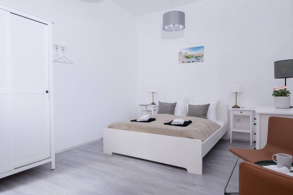 Central Brand New And Modern Apartment Budapeste Exterior foto